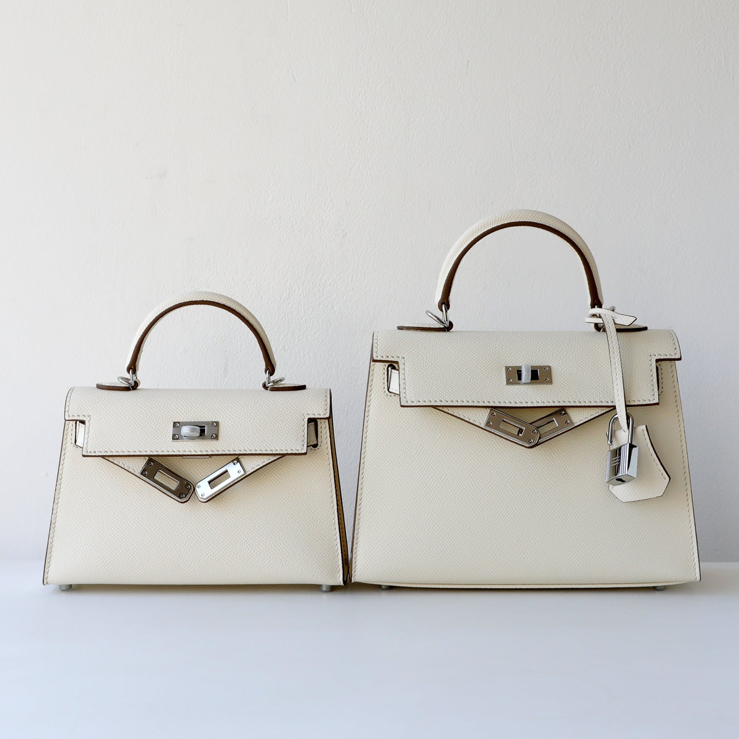 Safiano Palm Grain Leather Kelly Mini Bag for Women Shoulder Crossbody Handbag, Premium Textured Purse with Timeless Elegance