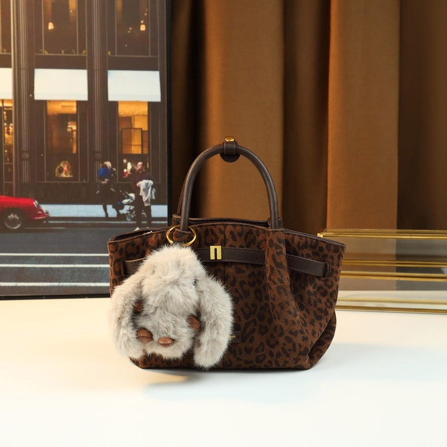Vintage Dumpling Bag for Women Fall Winter Shoulder Crossbody Handbag, Elegant Versatile Purse with Cozy Plush Charm