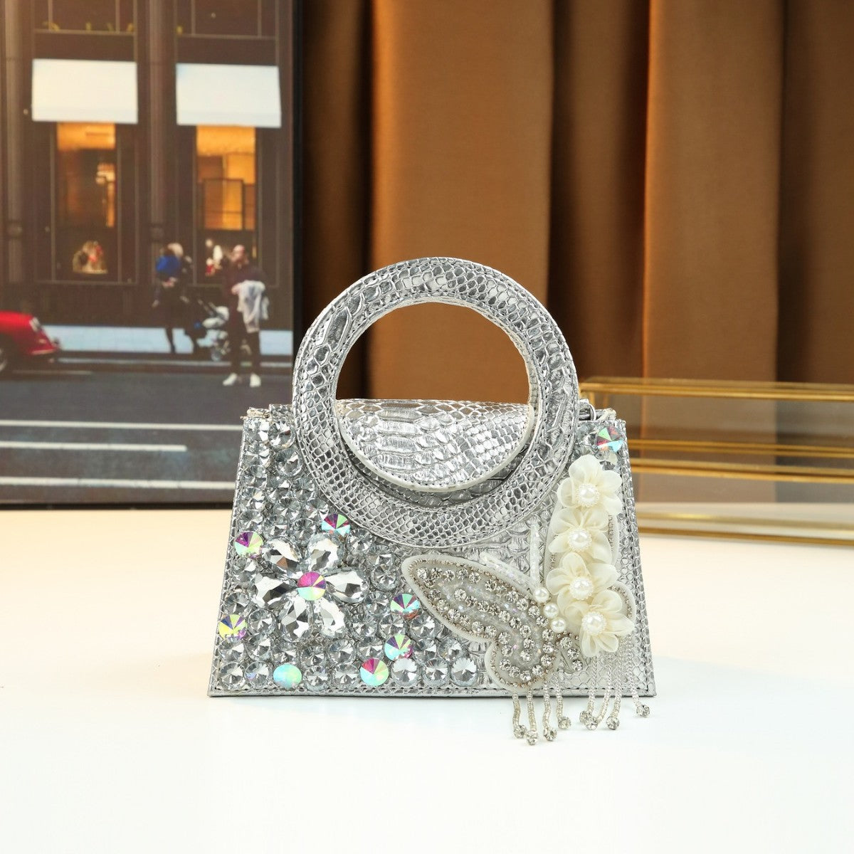 Rhinestone Butterfly Pearl Evening Bag for Women Banquet Shoulder Handbag, Premium Sparkly Purse with Exquisite Embellished Design