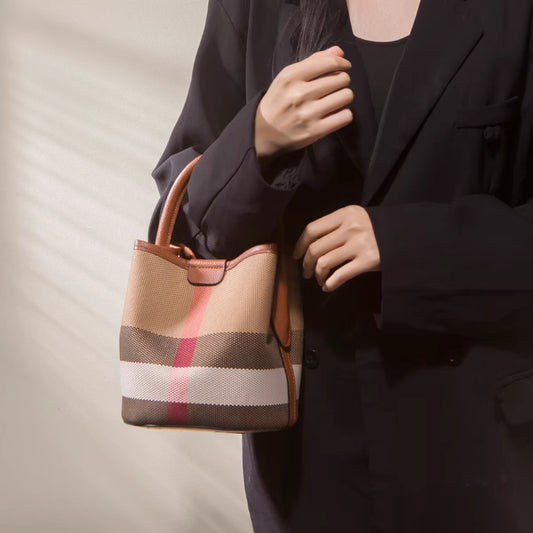 Genuine Leather Plaid Bucket Mother-Child Bag for Women, New Versatile Shoulder Crossbody Top Handle Purse, Fashionable Everyday Handbag for Ladies