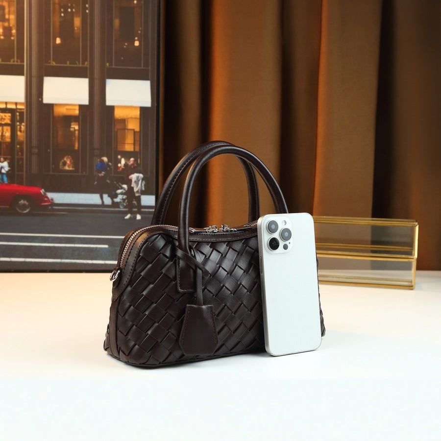 Woven Basket Bag for Women Spring Summer Shoulder Crossbody Handbag, Trendy Fashion Purse with Natural Woven Texture