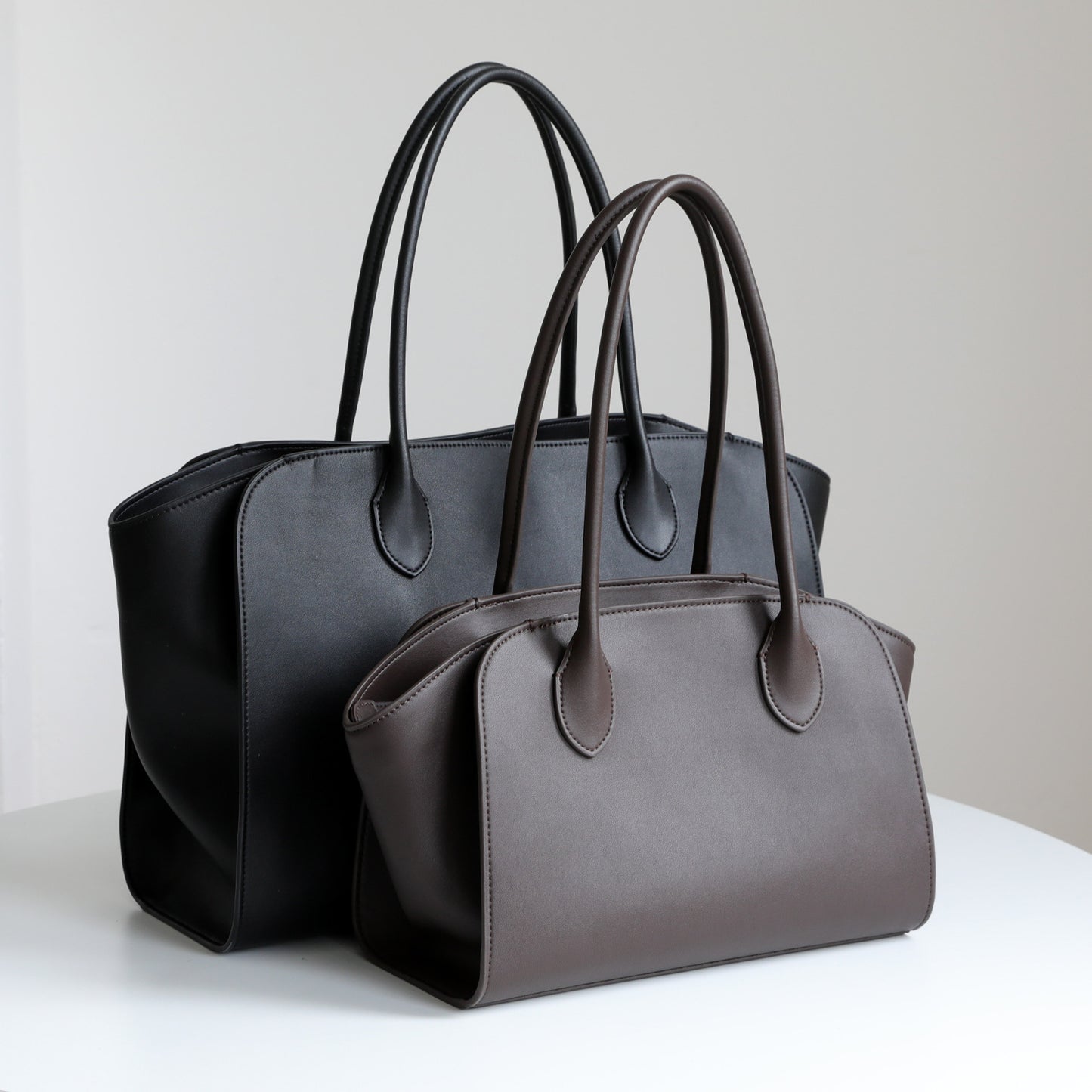 Top Layer Cowhide Tote Bag for Women Large Capacity Commuter Shoulder Handbag, Minimalist Versatile Purse with Premium Leather Finish