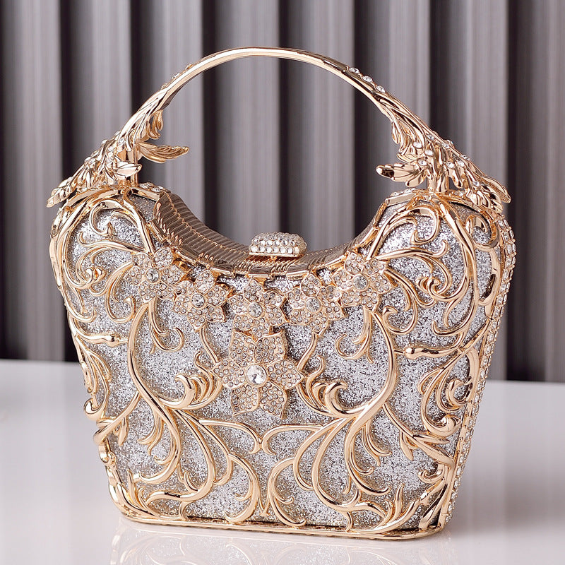 Elegant Black Hollow-Out Evening Clutch for Women, A Sparkly Premium Banquet Party Handbag with Sophisticated Design, Perfect for Special Occasions