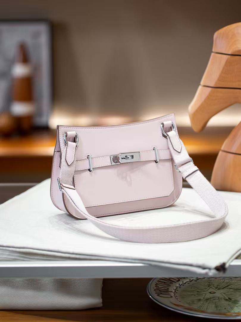 Women's Mini Kelly-Style Cross-Body Shoulder Bag, Hermès-Inspired Premium Swift Calfskin Leather Purse, Gypsy Boho Chic Handbag with Genuine Leather, Trendy Everyday Satchel for Fashion-Forward Women