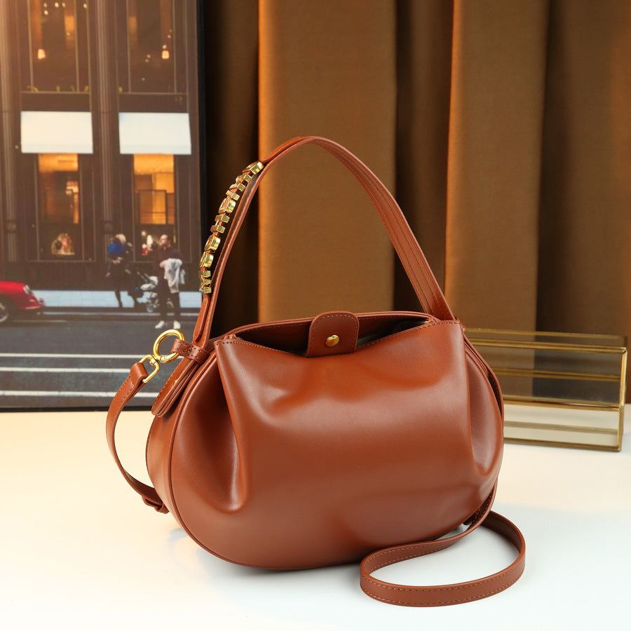 French Style Soft Leather Pleated Cloud Dumpling Bag for Women with Metal Letter Embellishment, Minimalist Solid Color Shoulder Crossbody Handbag