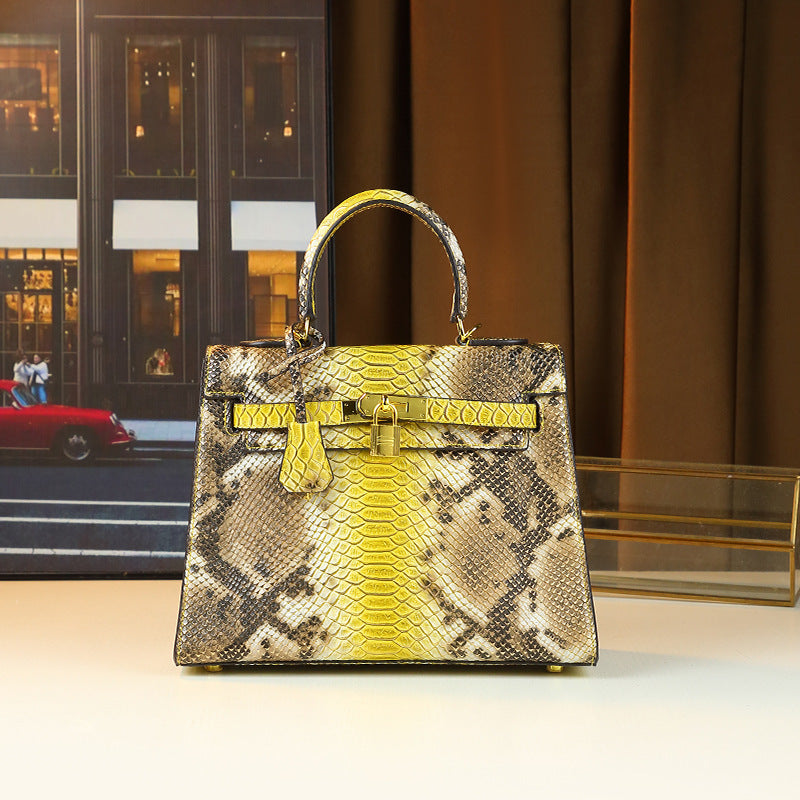 New Arrival Snake-Effect Kelly-Inspired Business Commuter Bag for Women, A Large Capacity Vintage Top-Handle Crossbody Handbag with Premium Design, Perfect for Moms