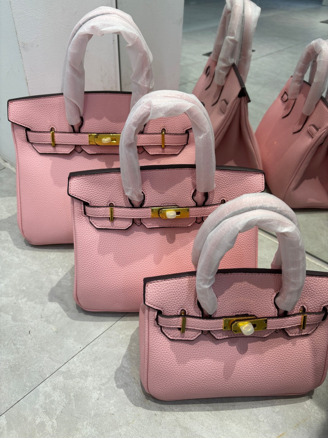 Genuine Pebbled Leather Birkin-Style Gold Hardware Large Capacity Handbag for Women, European Fashion Top Handle Purse, Trendy Casual Tote Bag for Ladies