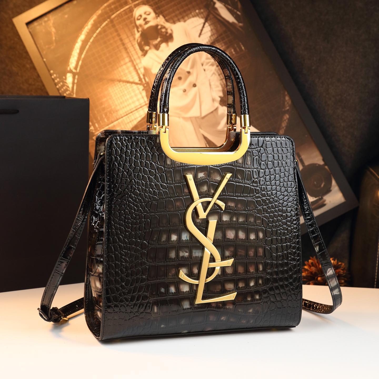 New Arrival French Style Croc-Effect Light Luxury Bag for Women, An Elegant Large Capacity Commuter Crossbody Top-Handle Handbag Perfect for Moms