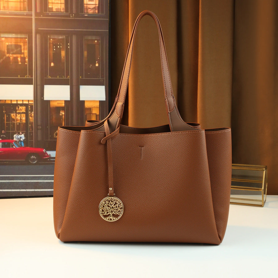 Pebble Grain Underarm Shoulder Bag for Women Light Luxury Long Strap Purse with Metal Charm, Large Capacity Versatile Everyday Handbag