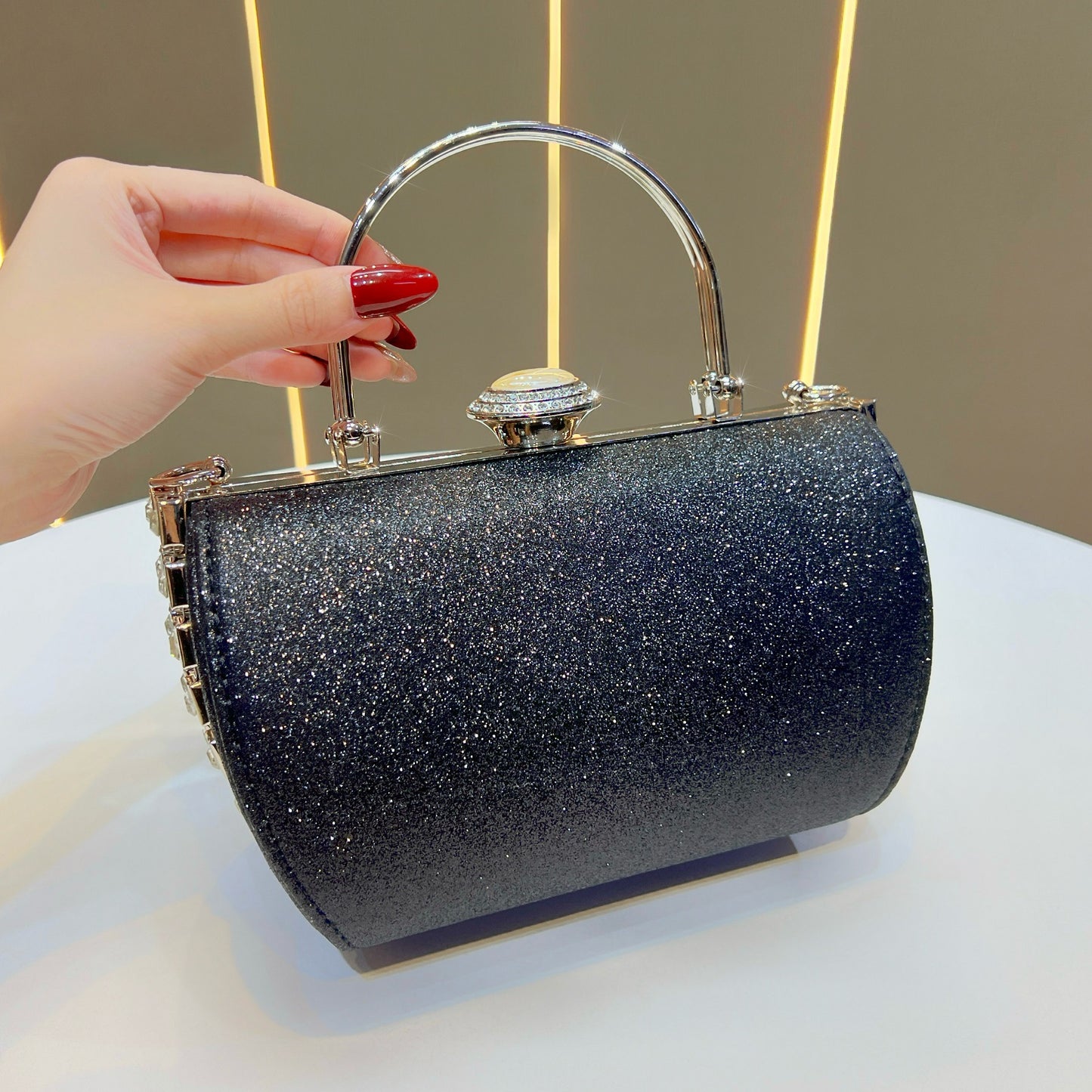 Dazzling Rhinestone-Embellished Evening Bag for Women, A Light Luxury Glamorous Chain Top-Handle Crossbody Handbag with Unique Boutique Sparkly Design, Perfect for Banquets Weddings & Special Occasions