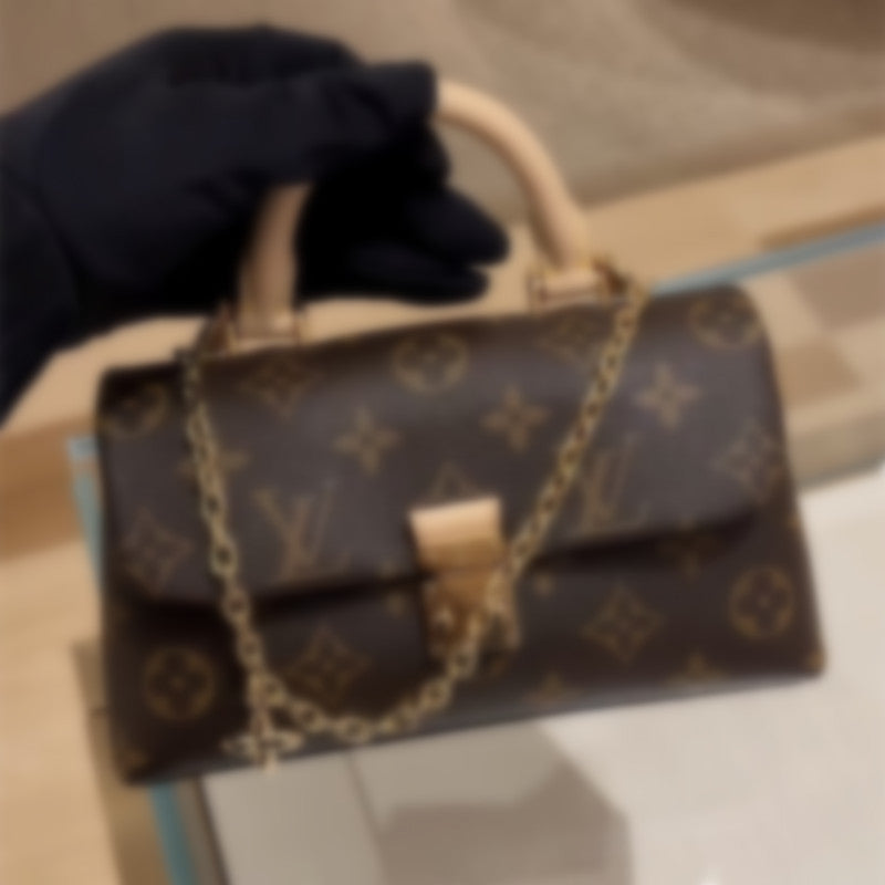 Genuine Leather Iridescent Limited Edition Pillow Bag for Women Qixi Festival Fairy Messenger Handbag with Dreamy Color-Shifting Finish