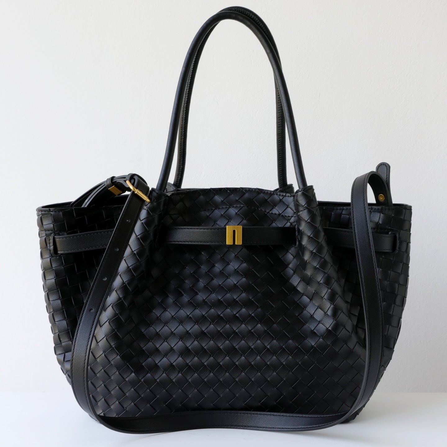 Pleated Wing Woven Tote Bag for Women Minimalist Large Capacity Shoulder Handbag, Lightweight Commuter Purse with Elegant Draped Design