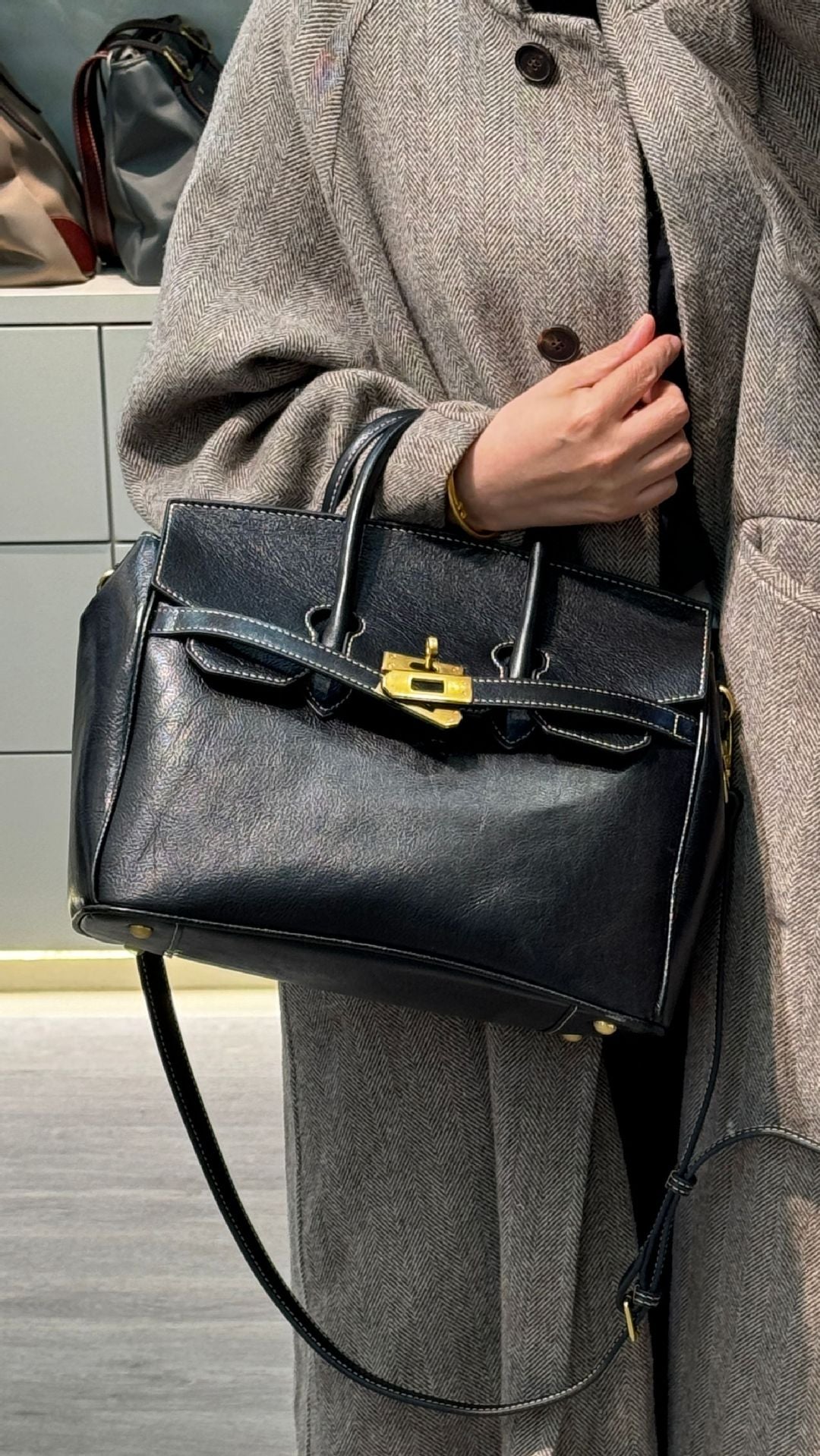 Genuine Top Layer Cowhide Vintage Kelly-Style Bag for Women, Premium Niche Designer Shoulder Crossbody Top Handle Purse, Large Capacity Handbag for Ladies