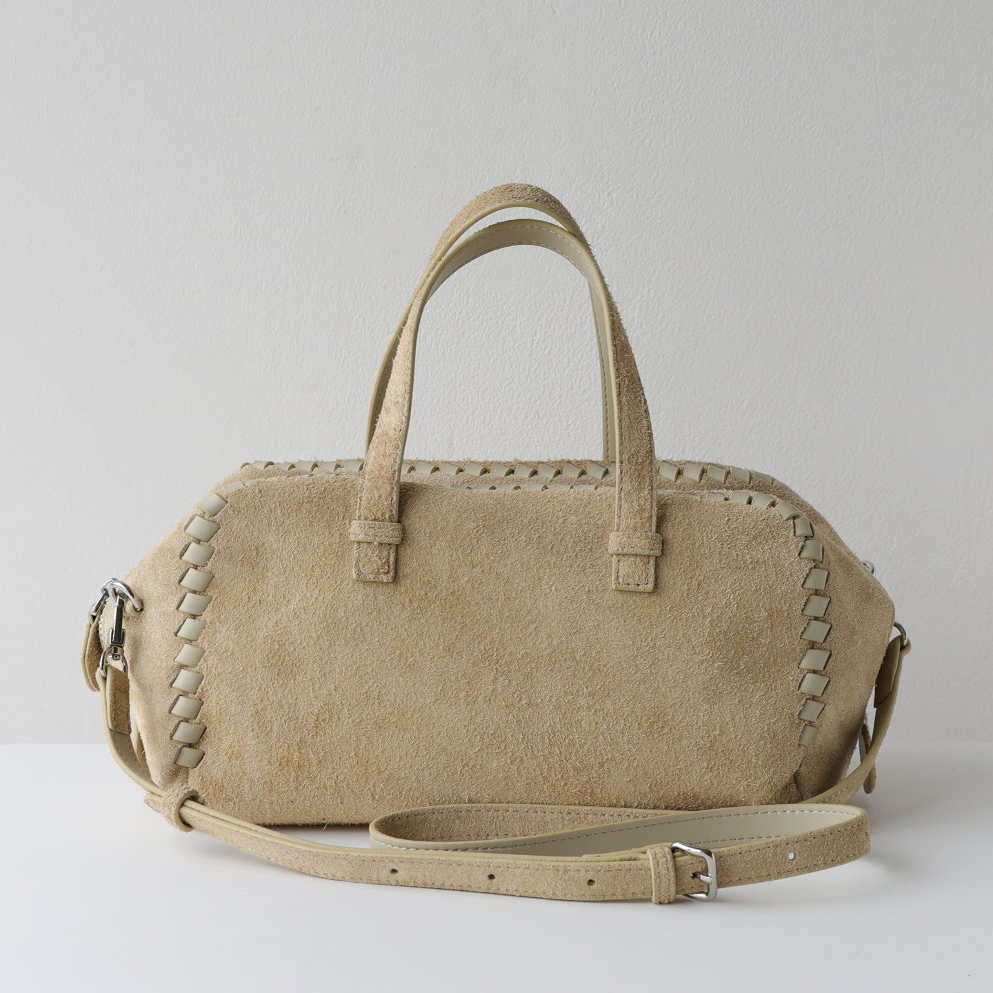 Frosted Cowhide Woven Boston Pillow Bag for Women Large Capacity Shoulder Crossbody Handbag, Vintage Genuine Leather Purse with Soft Matte Texture