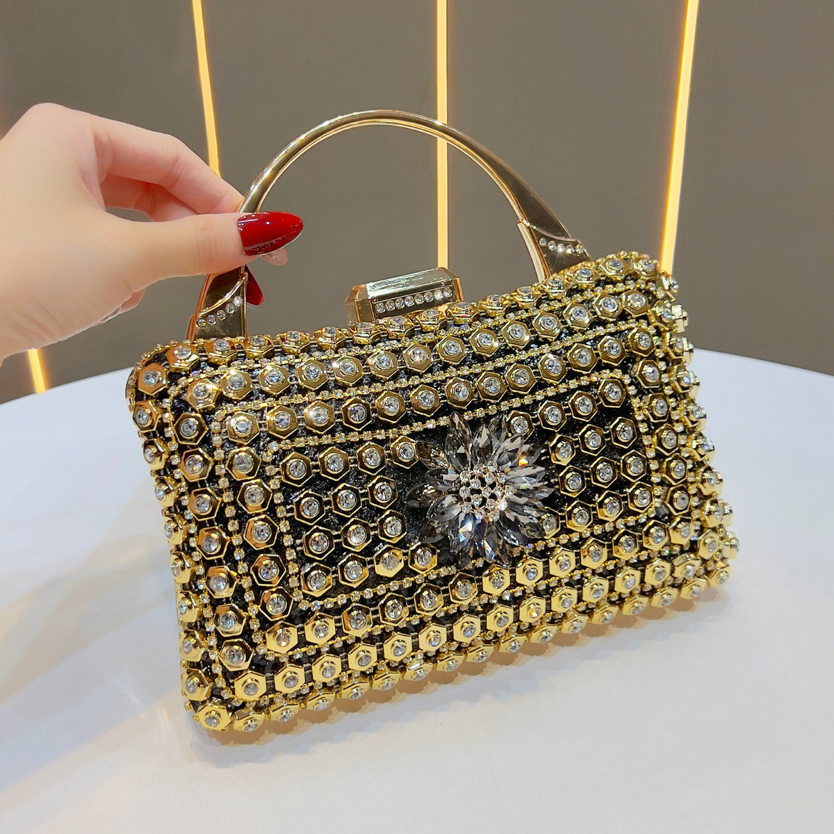 Women's Rhinestone-Embellished Evening Clutch, Premium Glamorous Top-Handle Handbag with Chain Strap, Perfect Banquet Purse