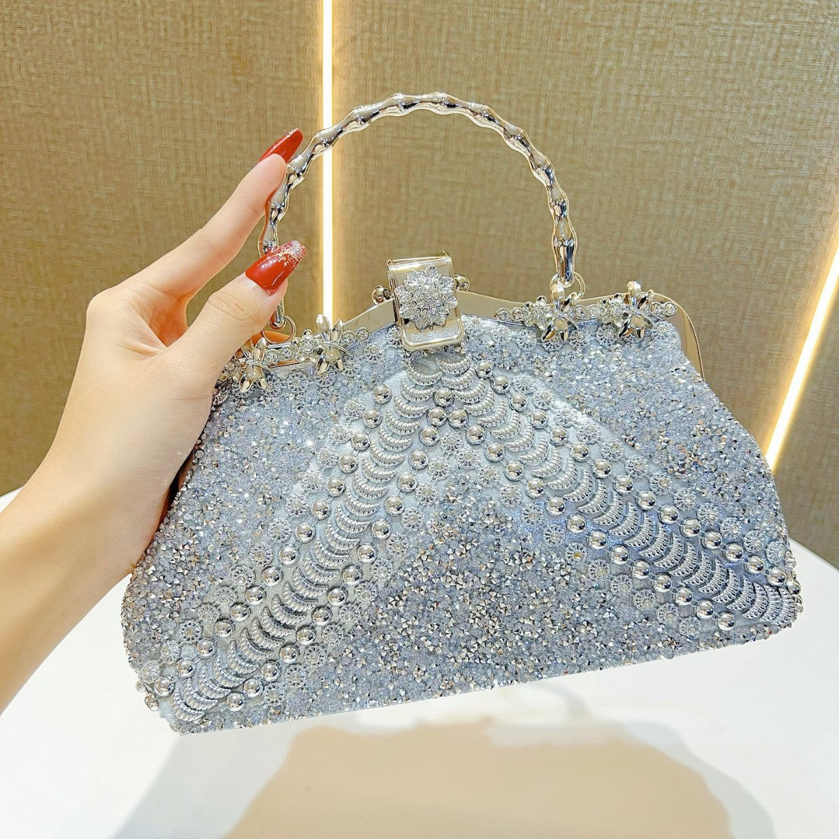 Elegant Rhinestone-Embellished Banquet Bag for Women, A Glamorous Top-Handle Crossbody Handbag Perfect for Mother of the Bride Formal Dresses & Special Occasions