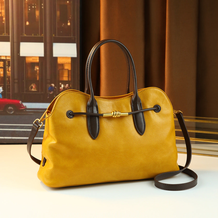 Vintage Shell Tote Bag for Women Large Capacity Fall Winter Shoulder Handbag, Versatile Commuter Purse with Timeless Classic Design