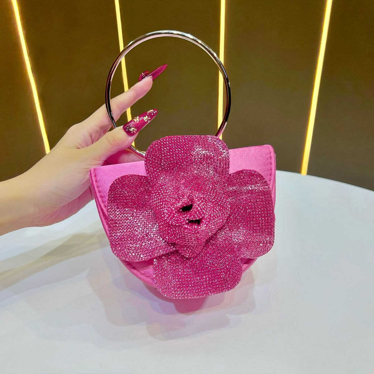 Chic Sparkly Camellia Evening Bag for Women, A Glamorous Ring Top-Handle Crossbody Shoulder Handbag Perfect for Banquets Parties & Special Occasions