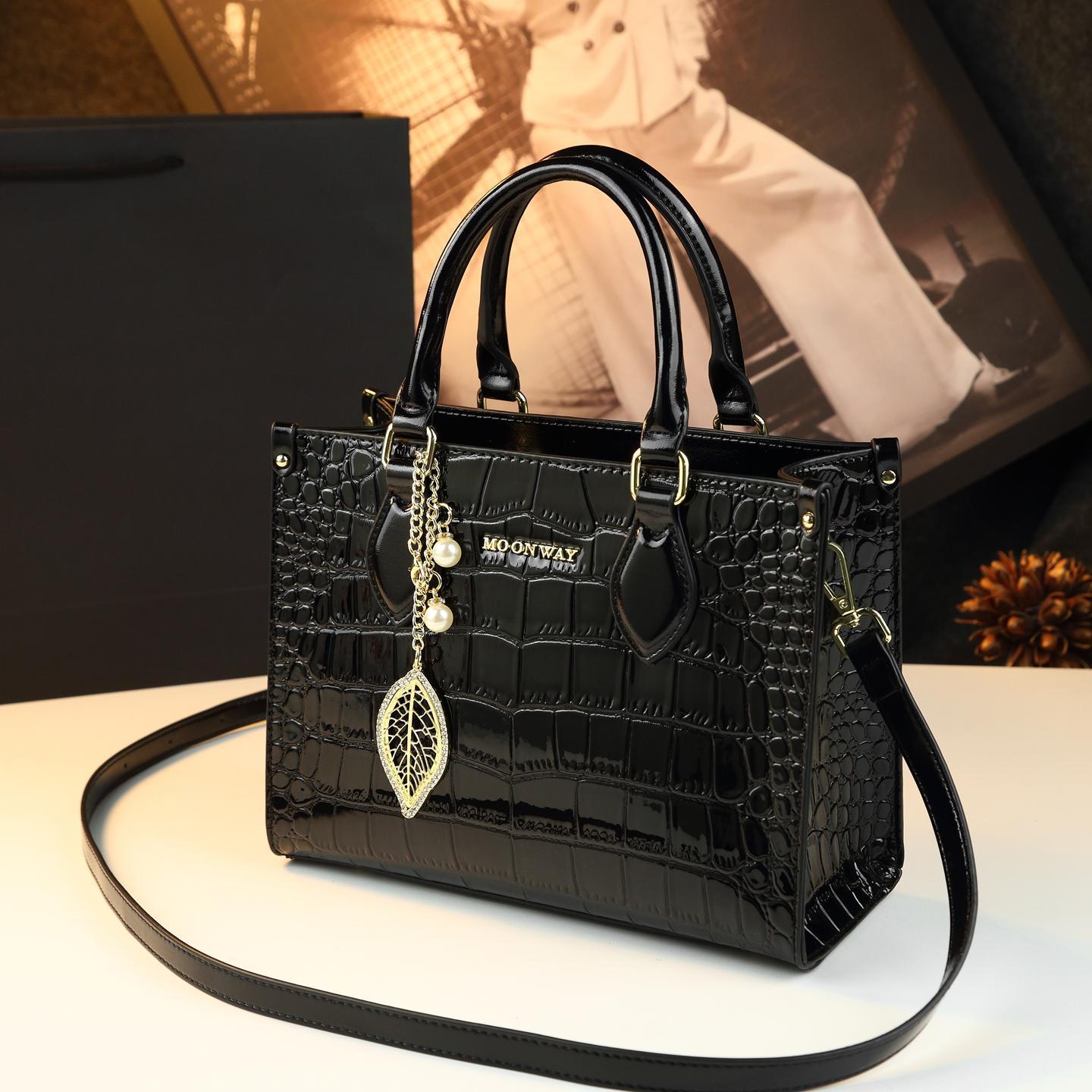 New Arrival Croc-Effect Genuine Leather Underarm Shoulder Bag for Women, A Versatile Crossbody Handbag with Premium Commuter Design & Sophisticated Style