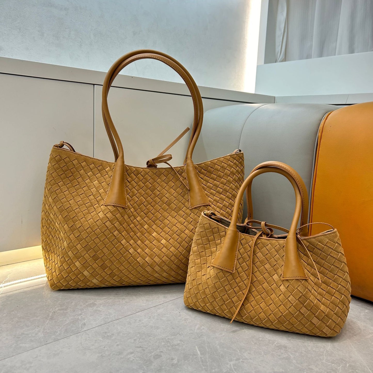 First layer cowhide matte woven tote bag, portable messenger, one shoulder, underarm bag, large capacity mommy bag, women's