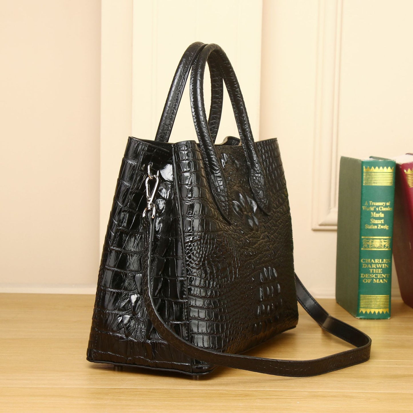 New Arrival Classic Croc-Effect Garden Tote Bag for Women, A High-End Large Capacity Shoulder Crossbody Top-Handle Handbag with Premium Design