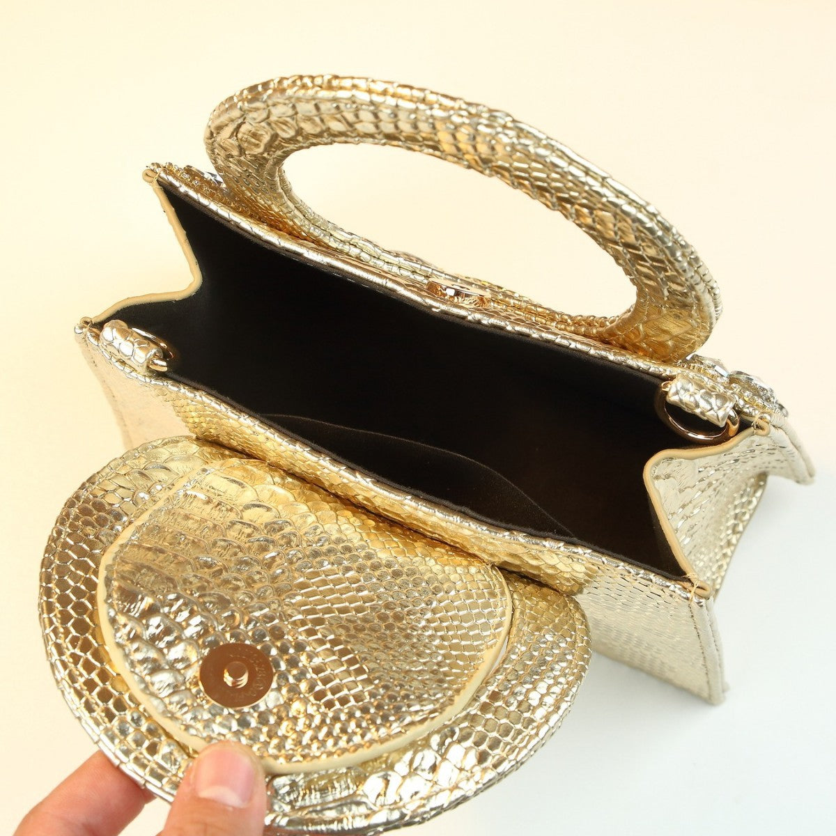 Dollar Rhinestone Evening Bag for Women Full Crystal Embellished Party Handbag, Premium Sparkling Purse with Glamorous Design