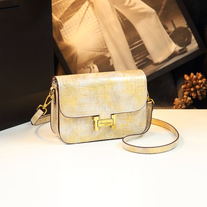 Small Square Croc-Embossed Genuine Leather Crossbody Bag for Women – Elegant Shoulder Handbag with Premium Textured Finish, A Chic Compact Purse for Everyday Style