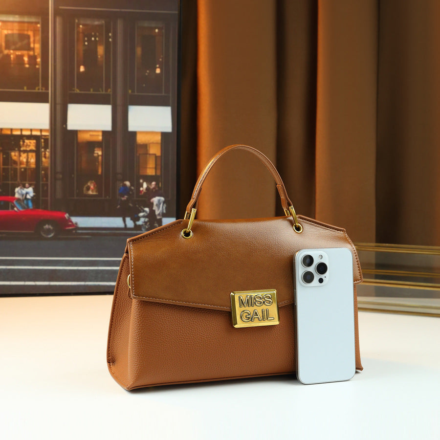 New Arrival Minimalist Large Capacity Boston Bag for Women, A Versatile Top-Handle Shoulder Crossbody Commuter Handbag for Spring/Fall