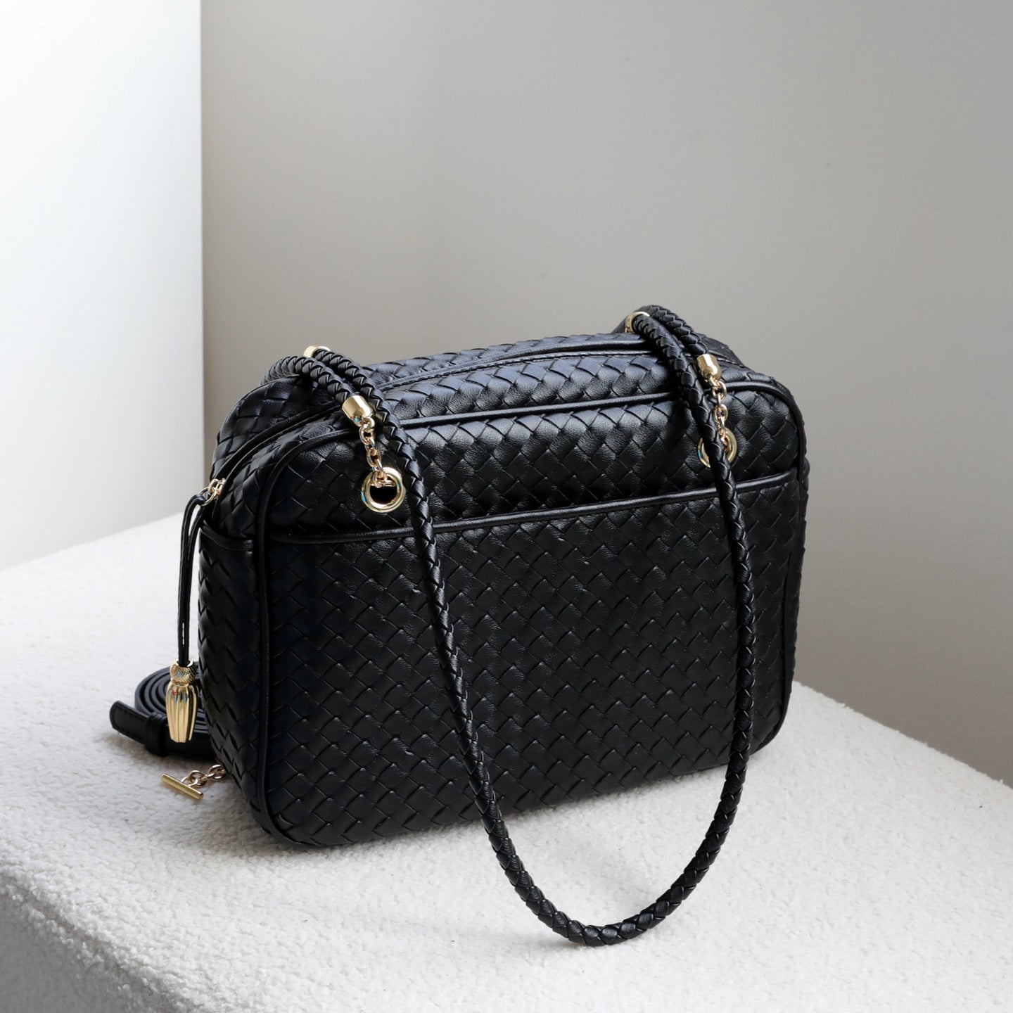 Handwoven Cowhide Underarm Bag for Women Commuter Shoulder Crossbody Handbag, Premium Versatile Purse with Artisan Woven Texture