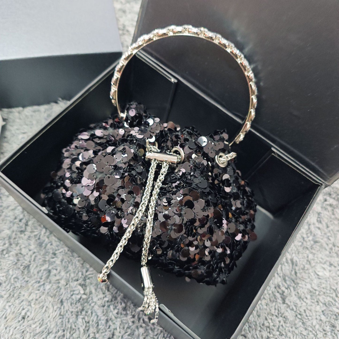New Tassel Evening Bag for Women, Soft Sequin Shoulder Crossbody Purse, Light Luxury Sparkly Handbag for Parties & Events