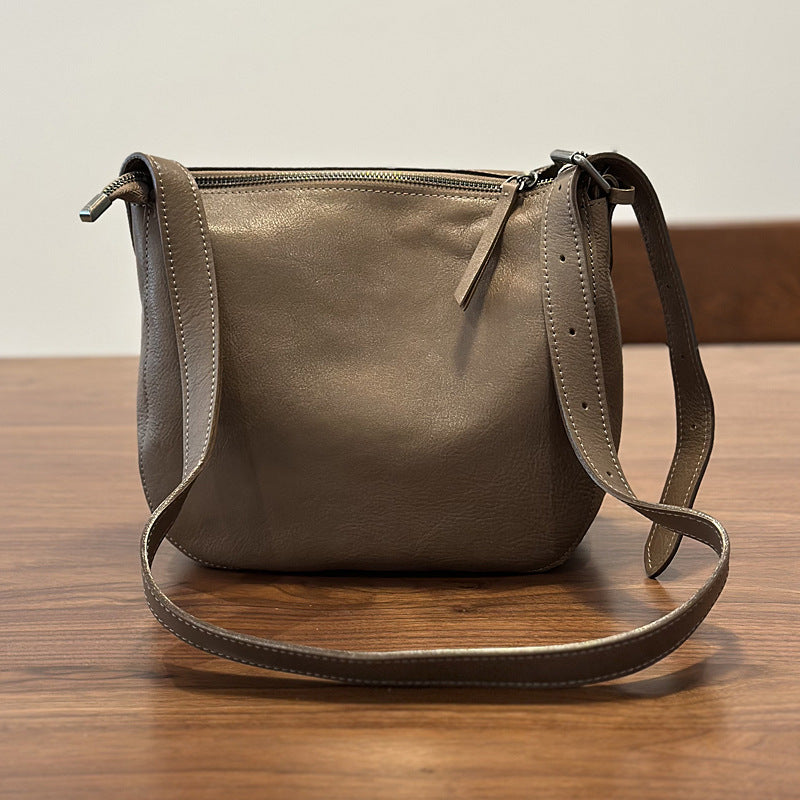 Genuine Vegetable-Tanned Cowhide Bucket Bag for Women, New Casual Shoulder Crossbody Purse, Premium Leather Handbag for Ladies