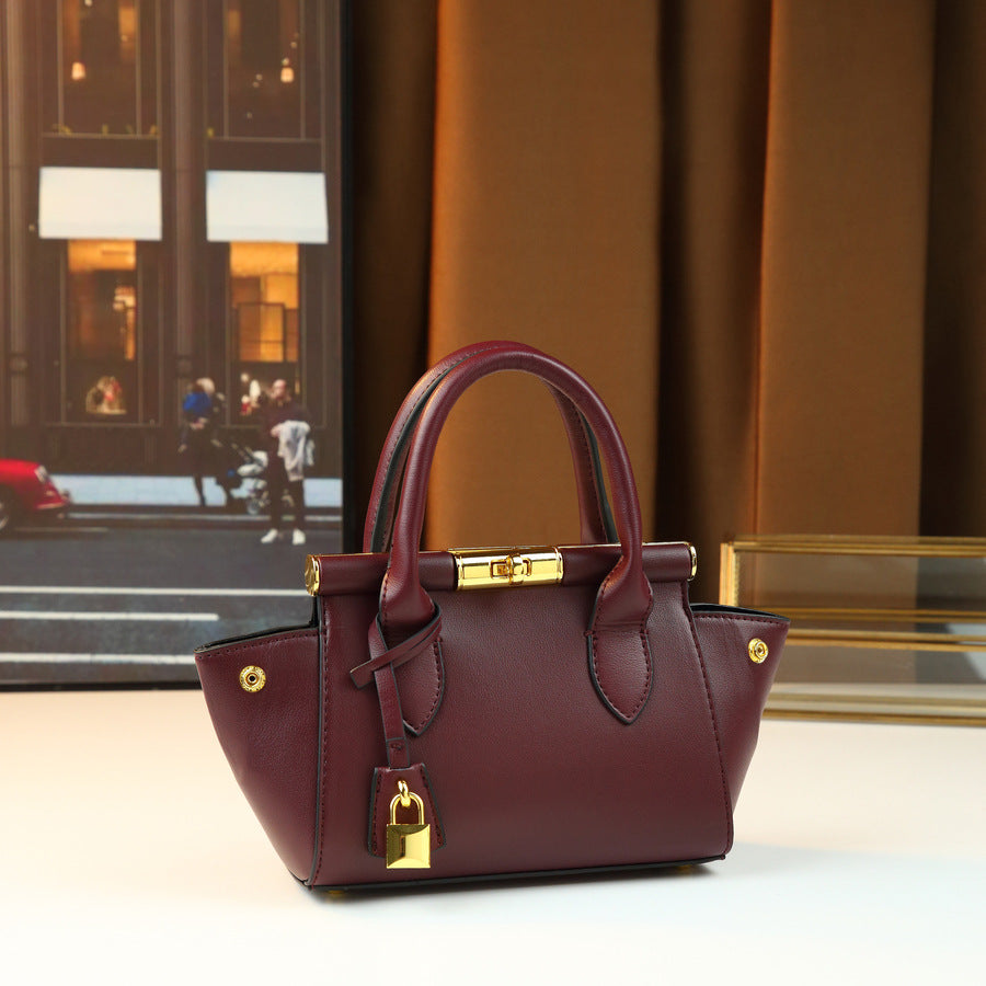 French Vintage Shell Bag for Women Classic Clasp Closure Chain Top Handle Shoulder Purse, Premium Versatile Handbag with Timeless Parisian Elegance