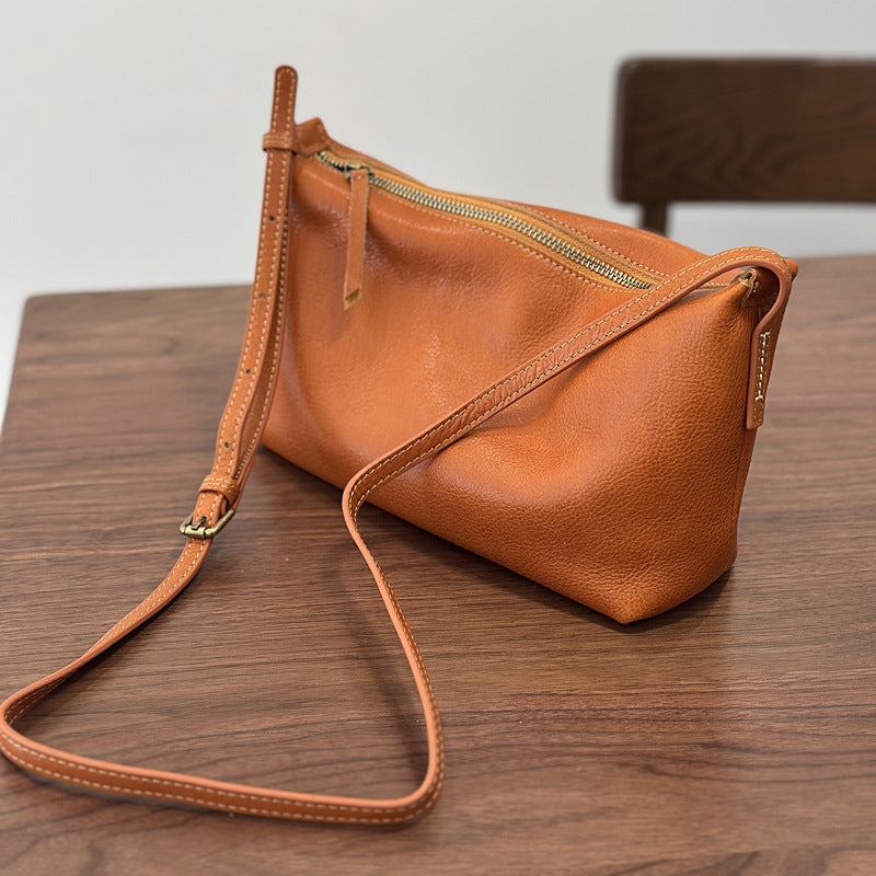 Genuine Top Layer Vegetable-Tanned Cowhide Crossbody Bag for Women, Spring Summer Lightweight Dumpling Shoulder Purse, Versatile Small Everyday Handbag for Ladies