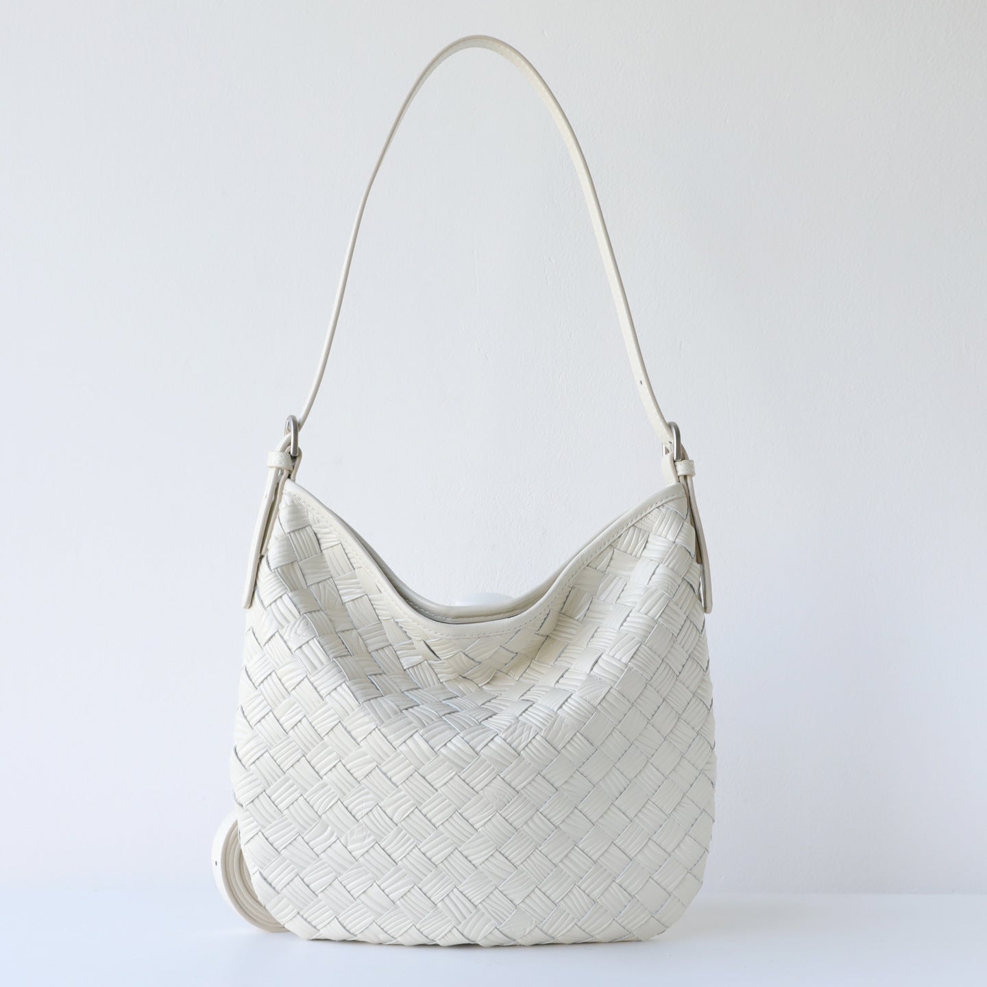 Top Layer Cowhide Woven Underarm Bag for Women Minimalist Handmade Shoulder Crossbody Handbag, Premium Genuine Leather Purse with Artisan Texture
