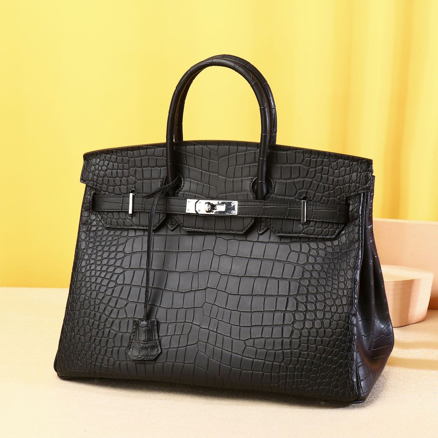 Elegant Croc-Embossed Birkin-Inspired Tote Bag for Women, Premium Luxury Shoulder Crossbody Handbag with Classic Top-Handle Design, Versatile Sophisticated Purse for Everyday Style
