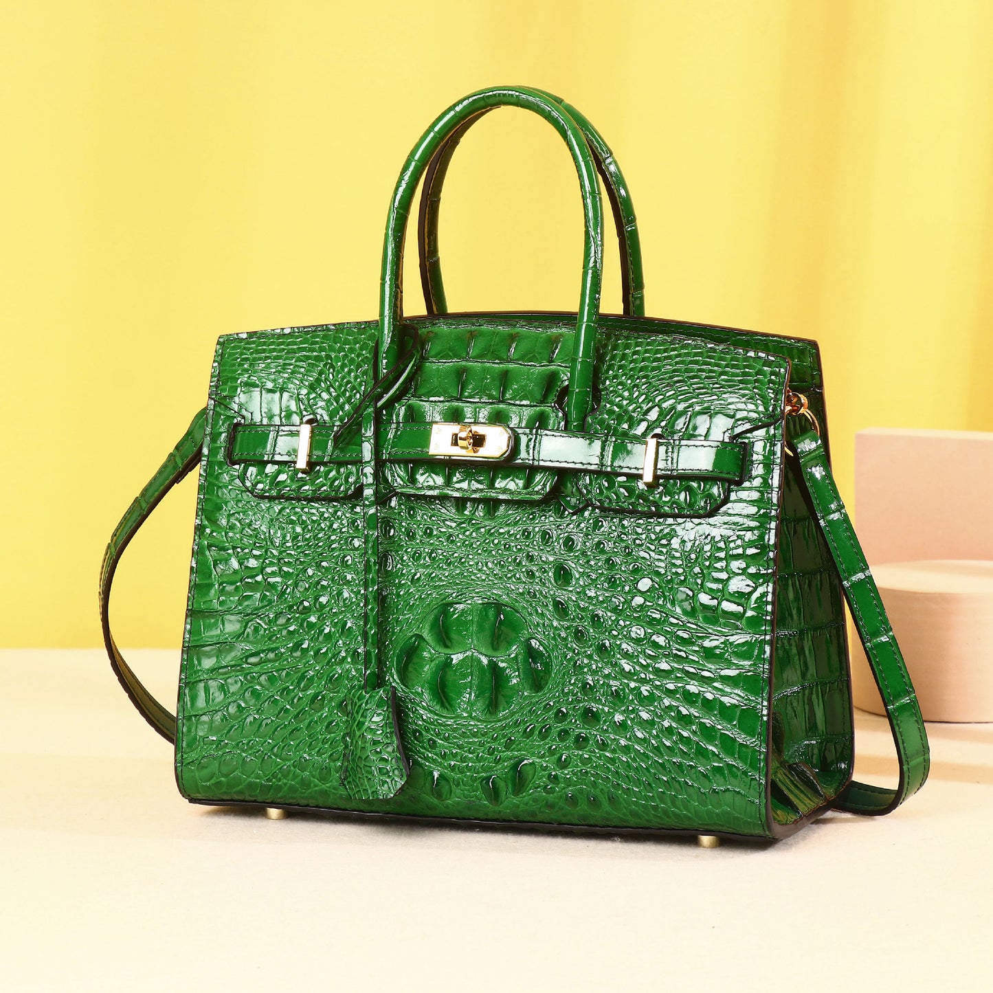 New Arrival Classic Croc-Effect Handbag for Women, A Multi-Functional Large Capacity Shoulder Crossbody Top-Handle Bag with High-End Sophisticated Design