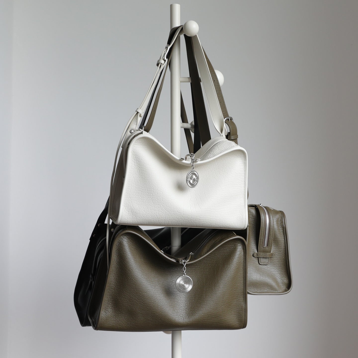 Soft Top Layer Cowhide Tote Bag for Women Large Capacity Commuter Shoulder Handbag, Premium Genuine Leather Purse with Luxurious Feel