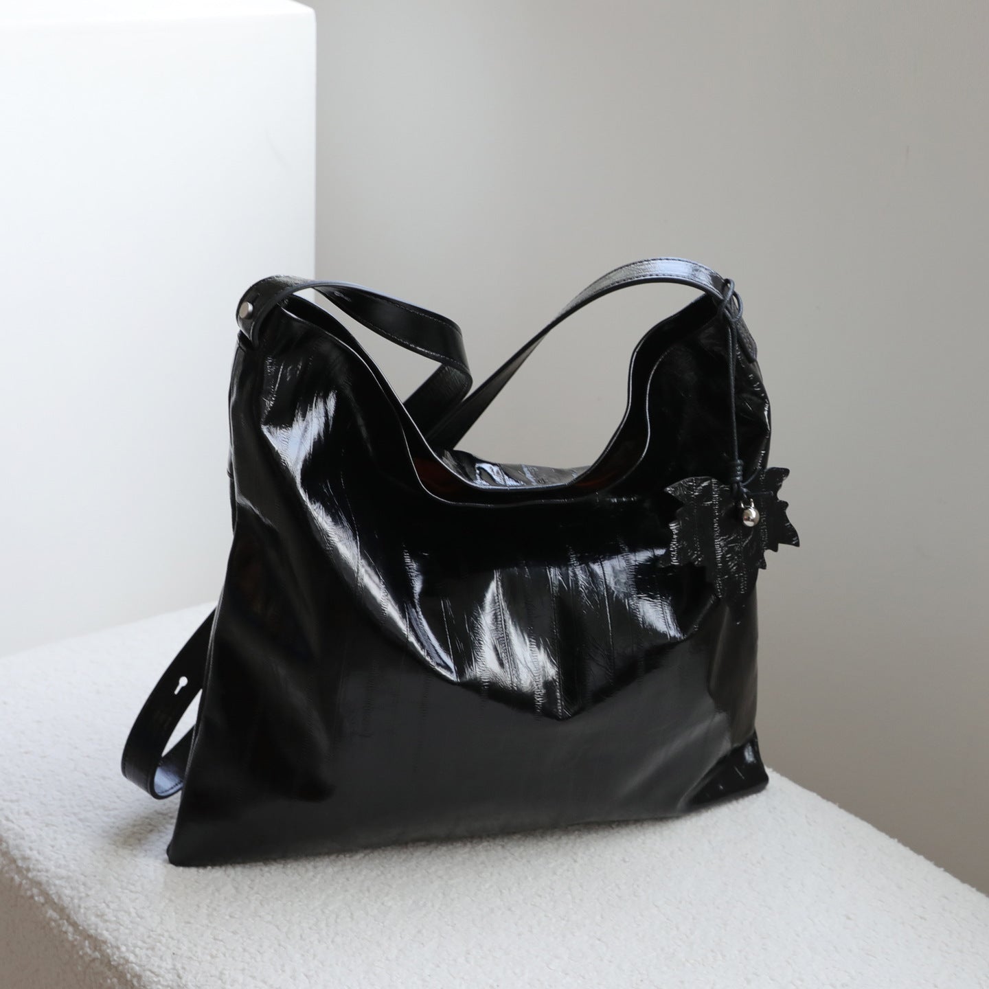 Top Layer Leather Slouchy Underarm Tote Bag for Women Relaxed Shoulder Crossbody Handbag, Versatile Minimalist Purse with Premium Soft Texture