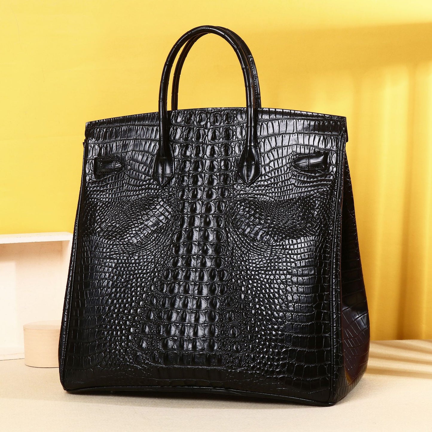 New Arrival 2026 Croc-Effect Large Capacity Briefcase for Men, A Top-Handle Business Bag with Professional Design