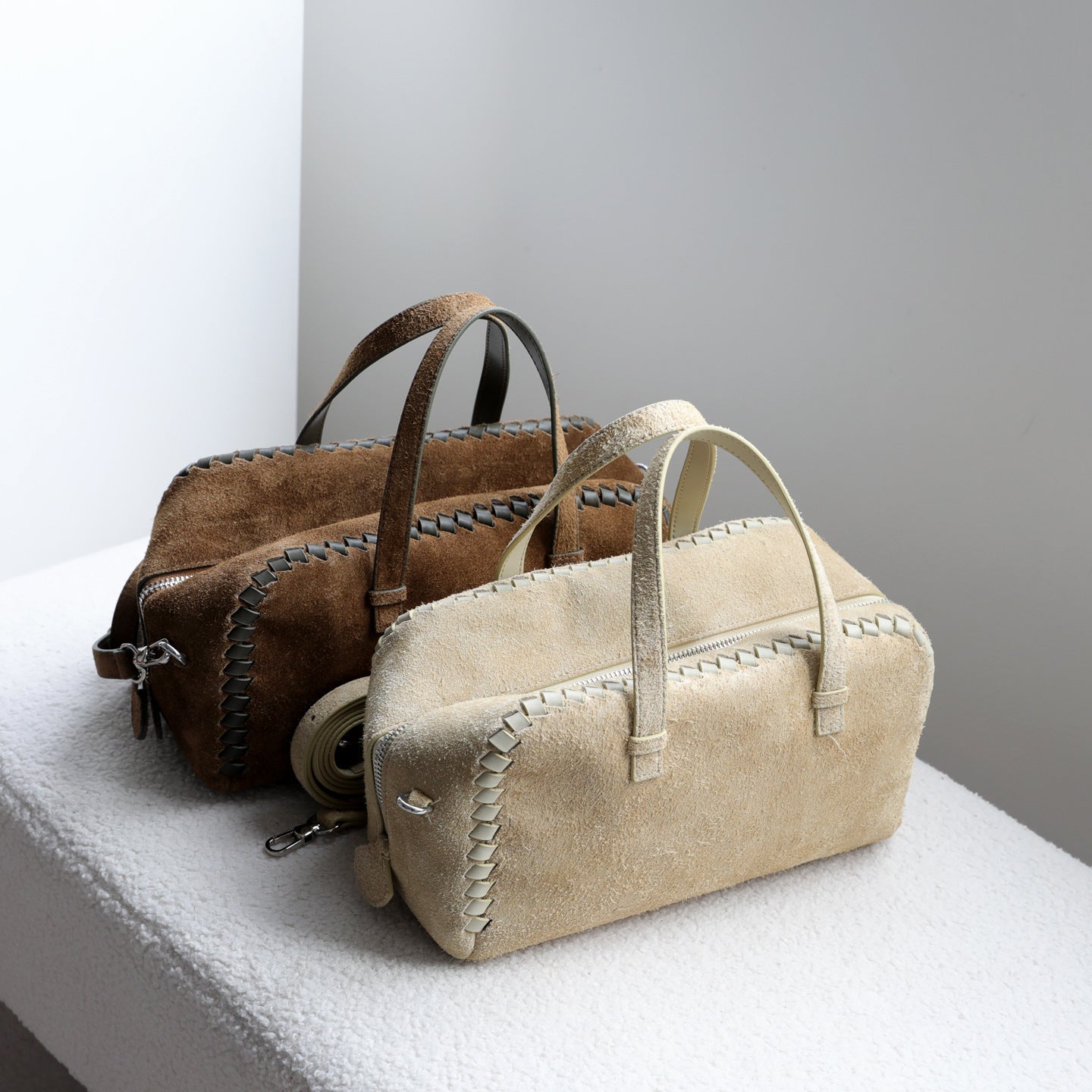 Frosted Cowhide Woven Boston Pillow Bag for Women Large Capacity Shoulder Crossbody Handbag, Vintage Genuine Leather Purse with Soft Matte Texture