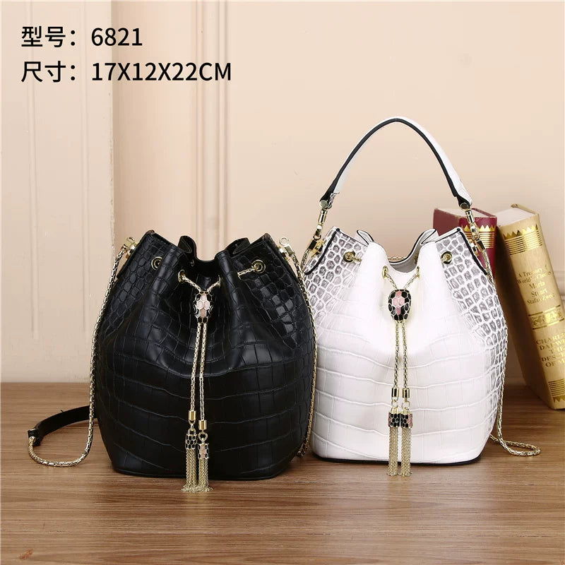 Crocodile Embossed Bucket Bag for Women Snake Head Shoulder Crossbody Handbag, Versatile Statement Purse with Luxurious Texture