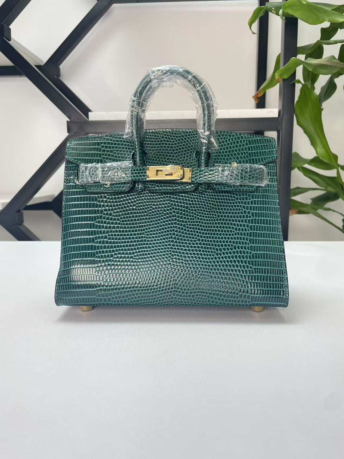 Fashionable Lizard-Embossed Birkin-Inspired Tote Bag for Women, Premium Stainless Steel Hardware 25cm Top-Layer Cowhide Handbag with Versatile Elegant Design