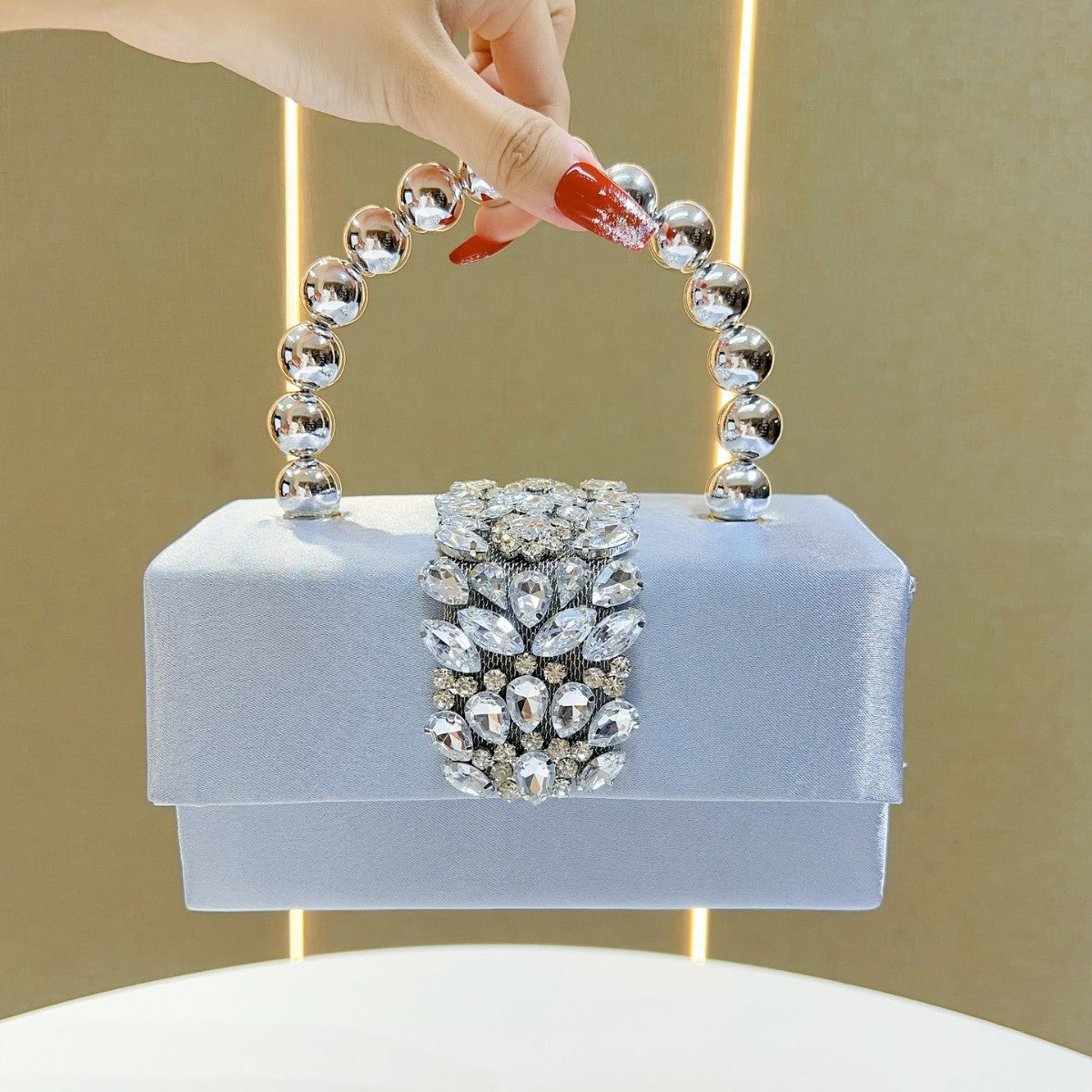 Chic French-Style Sparkly Rhinestone Box Clutch for Women, A Luxurious Silk Satin Small Square Bag with Elegant Pearl Accents & Removable Crossbody Strap, Perfect for Banquets Weddings & Formal Evening Events
