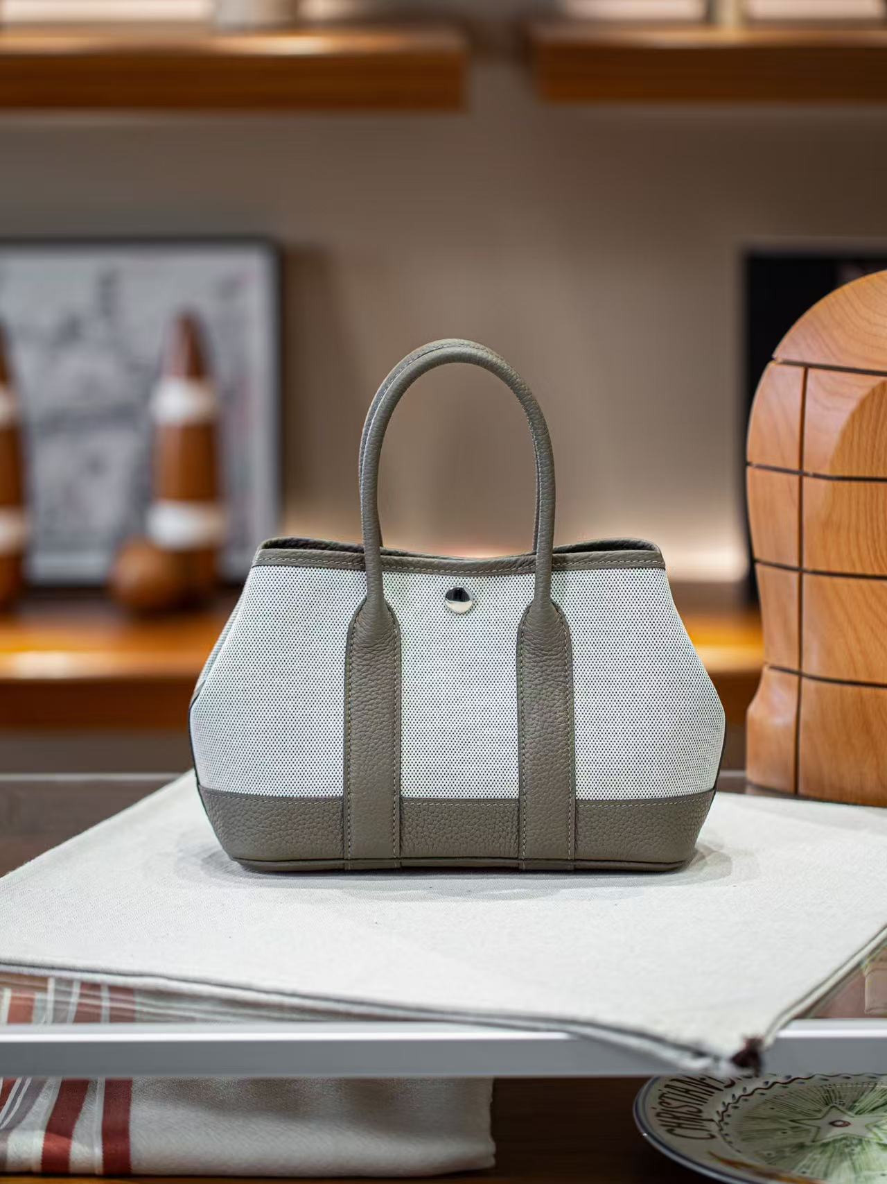 Women's Garden-Style Tote Bag 23cm, Hermès-Inspired Semi-Handmade Waxed Stitching Handbag, Panda-Inspired Design with Cowhide Leather & Canvas Contrast Patchwork, Trendy Shoulder Top-Handle Purse for Daily Use