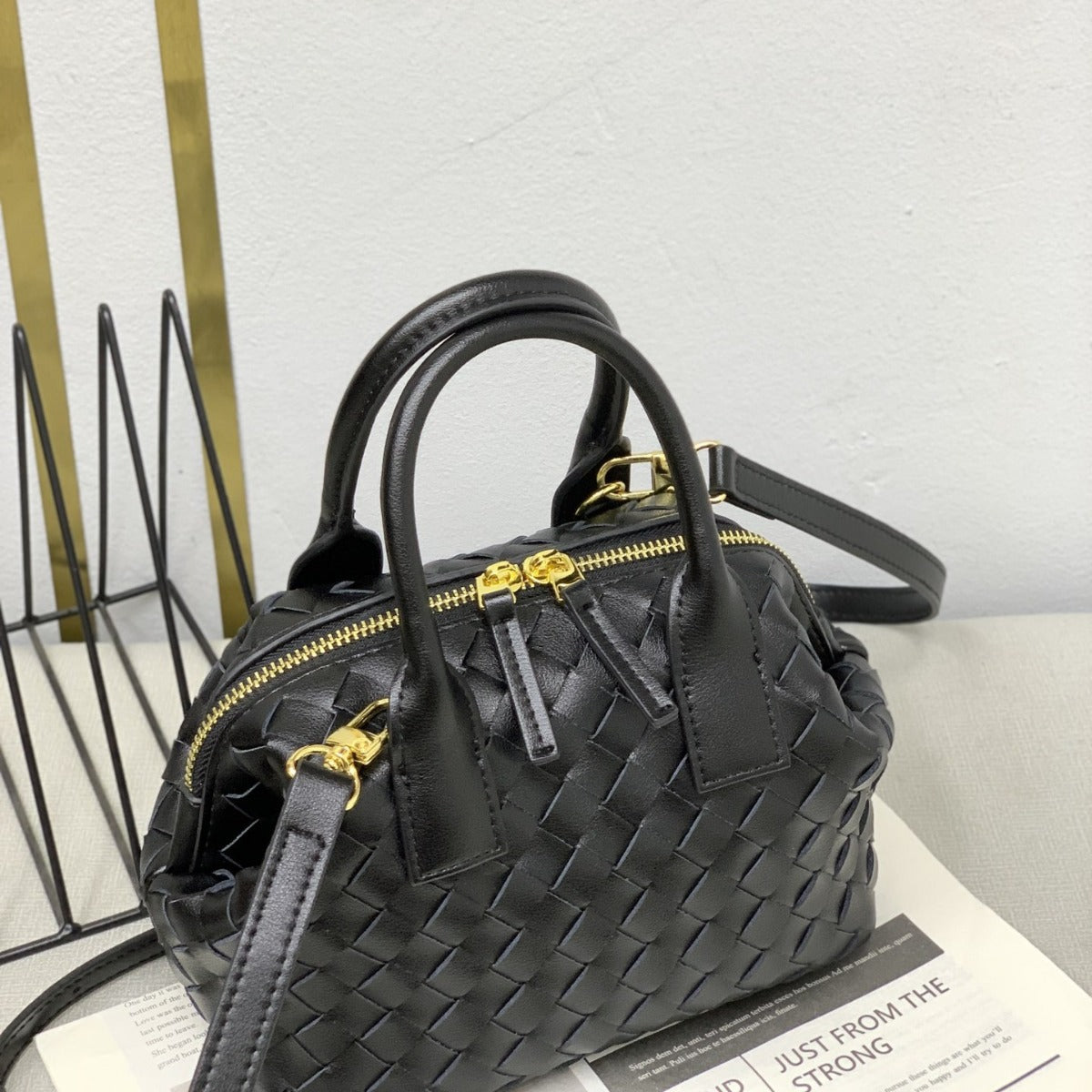 Genuine Leather Woven Boston Bag for Women, New Casual Shoulder Crossbody Top Handle Purse, Trendy Bowling Handbag for Ladies