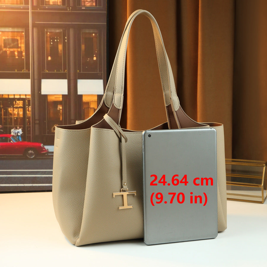 Pebble Grain Underarm Shoulder Bag for Women Light Luxury Long Strap Purse with Metal Charm, Large Capacity Versatile Everyday Handbag