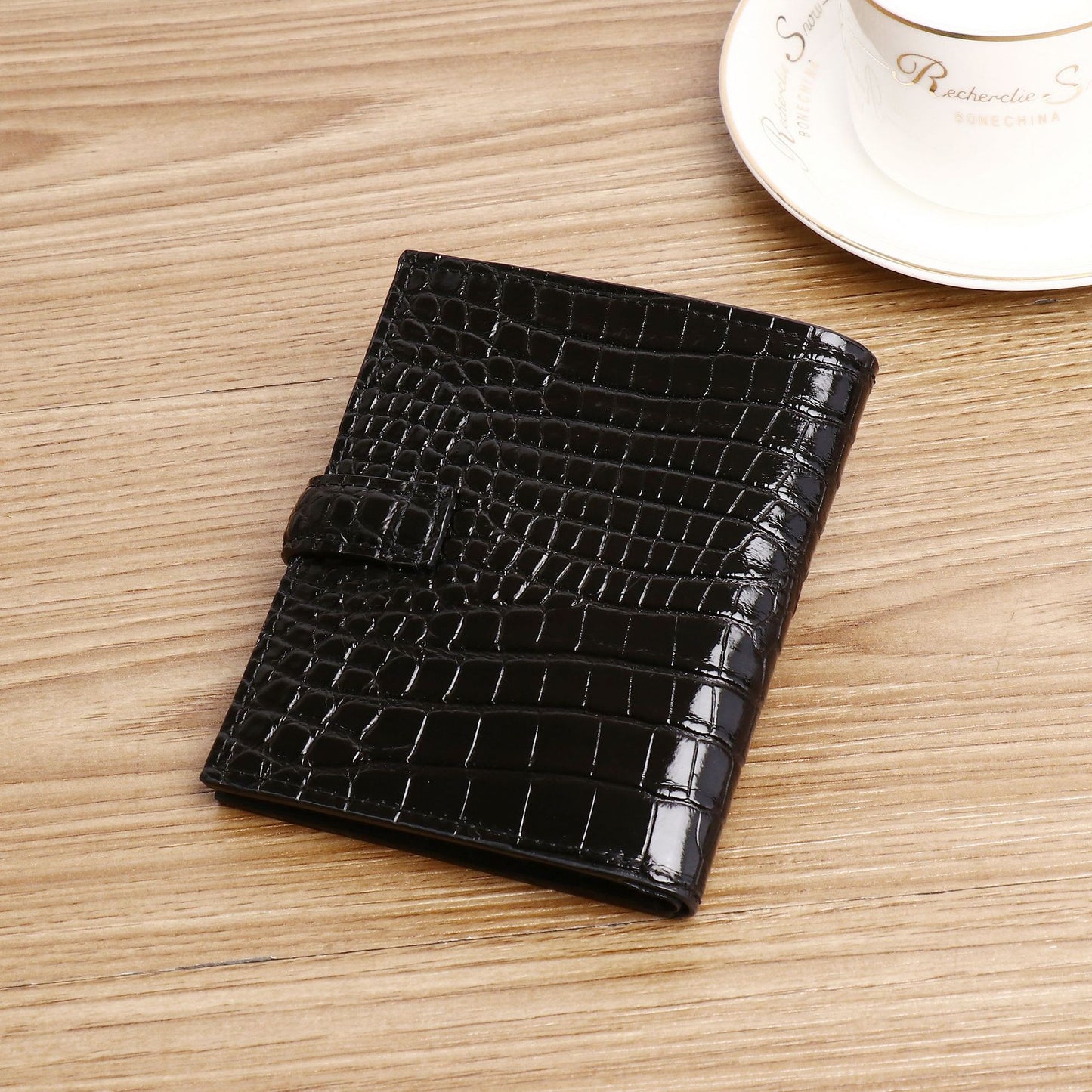 New Arrival Croc-Effect Suit Clutch Wallet for Men & Women, A Multi-Functional Card Holder with Multiple Slots, Perfect Business Accessory