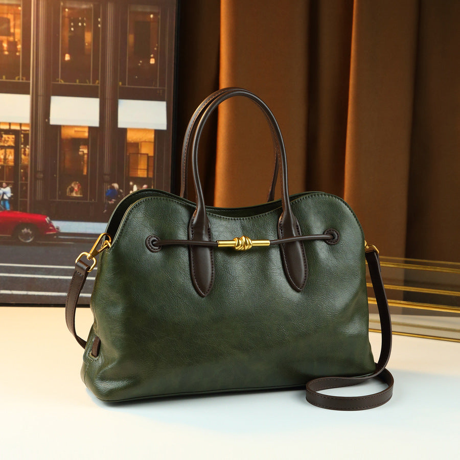 Vintage Shell Tote Bag for Women Large Capacity Fall Winter Shoulder Handbag, Versatile Commuter Purse with Timeless Classic Design