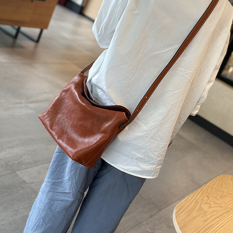 Genuine Vegetable-Tanned Cowhide Bag for Women, New Summer Minimalist Crossbody Purse, Vintage Large Capacity Commute Shoulder Handbag for Ladies
