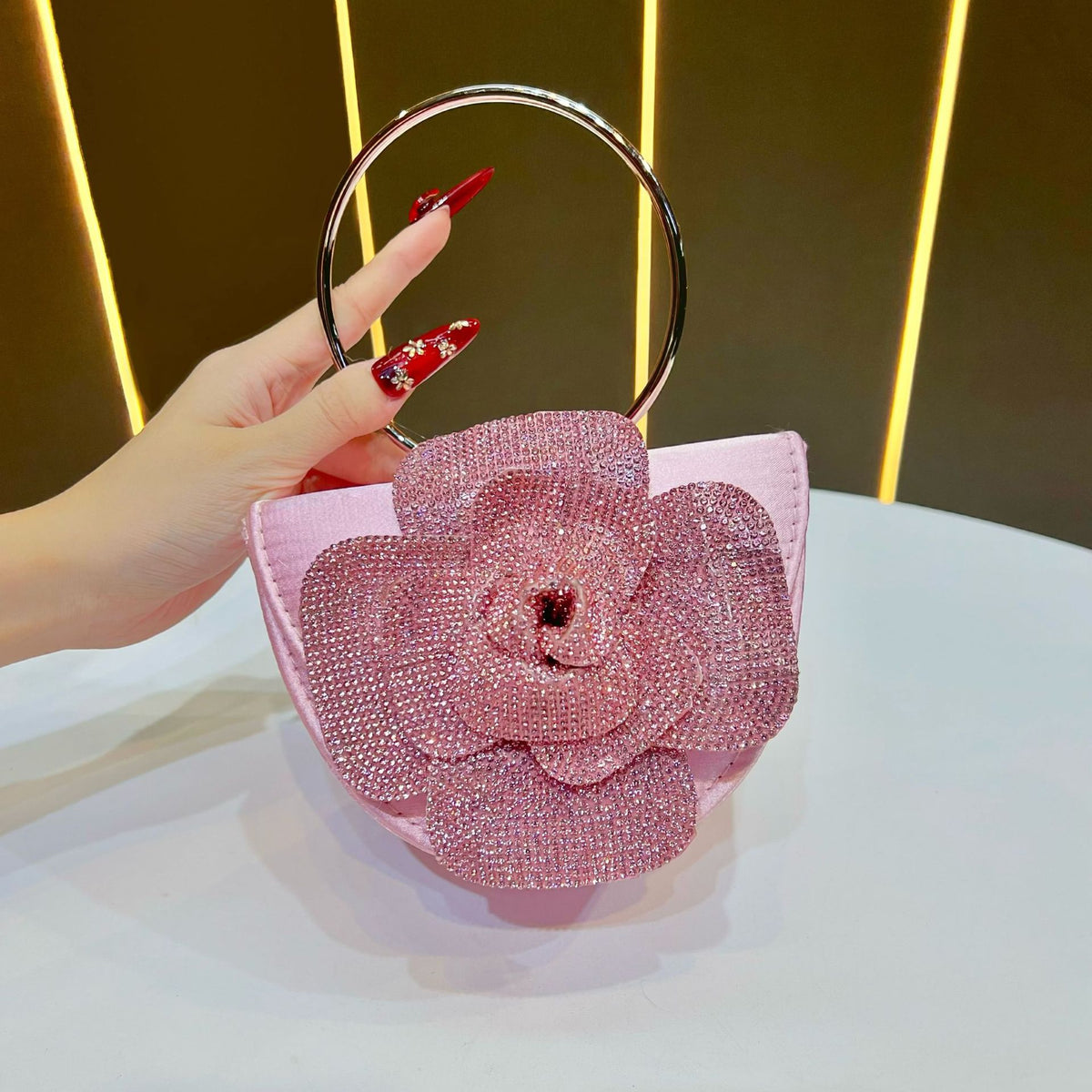 Chic Sparkly Camellia Evening Bag for Women, A Glamorous Ring Top-Handle Crossbody Shoulder Handbag Perfect for Banquets Parties & Special Occasions